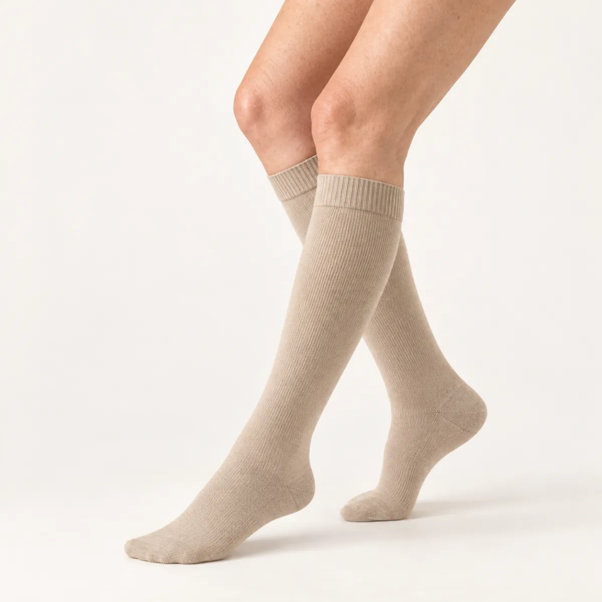 Gilofa Kniestrumpf in Beige